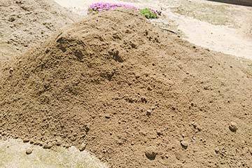 お庭用の真砂土
